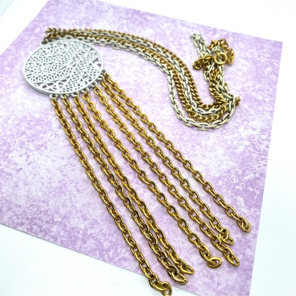 Vintage White Enamel Goldtone Chain Dangle Fringe Necklace - Picture 6 of 8